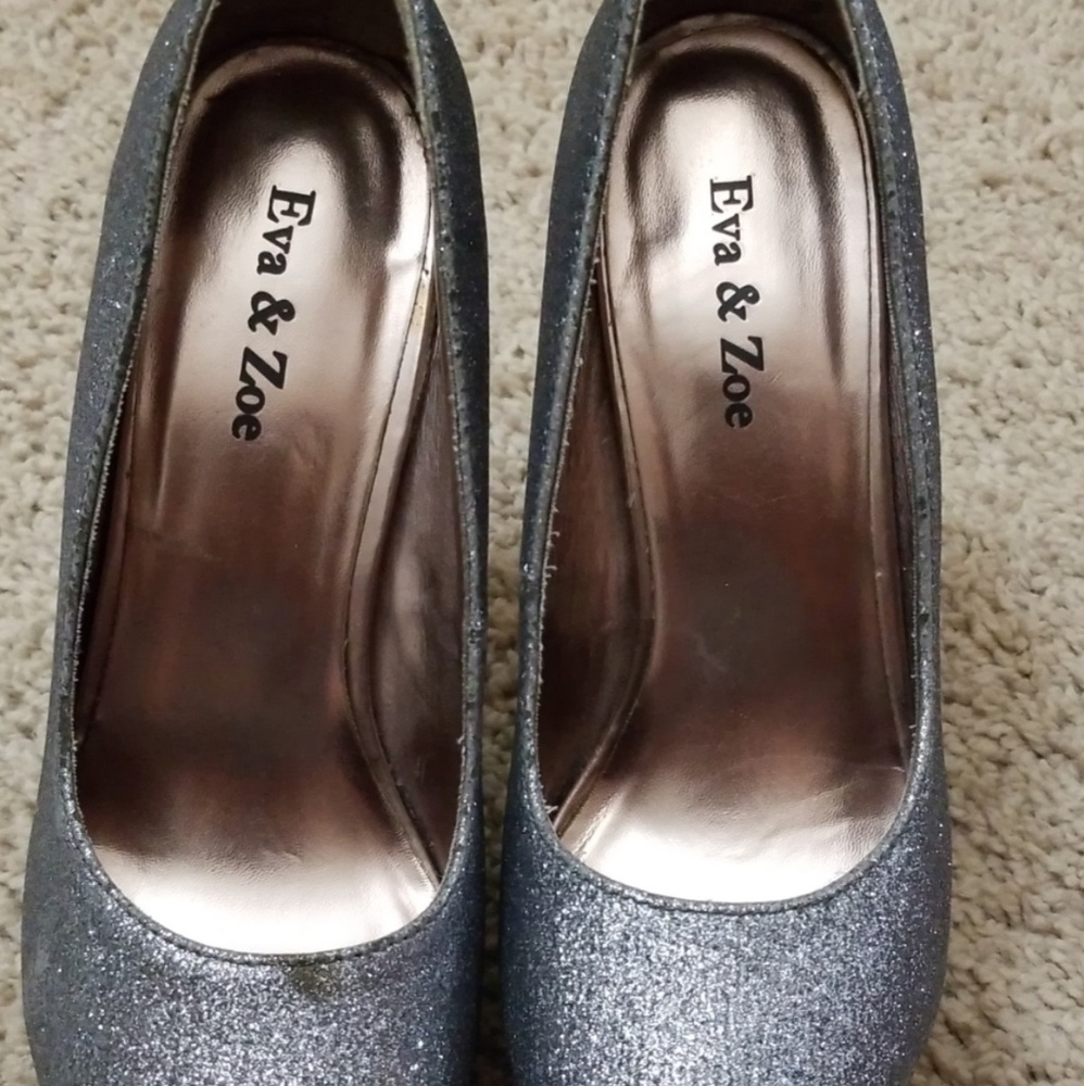 Eva & Zoe 👠